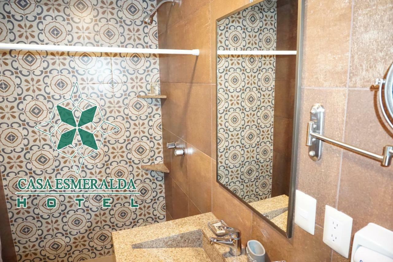 Casa Esmeralda Hotel *